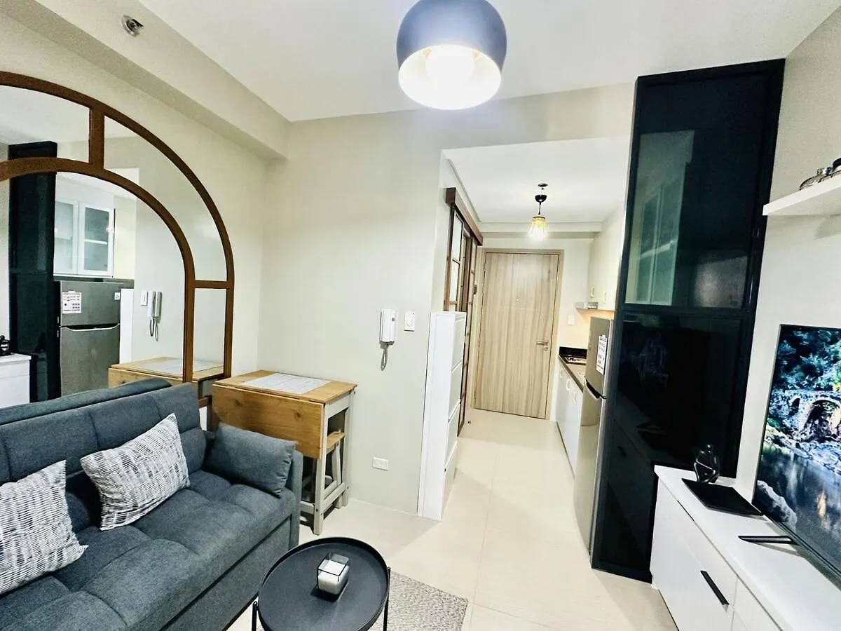 Peaceful Nest At Shore 2 Res Manila